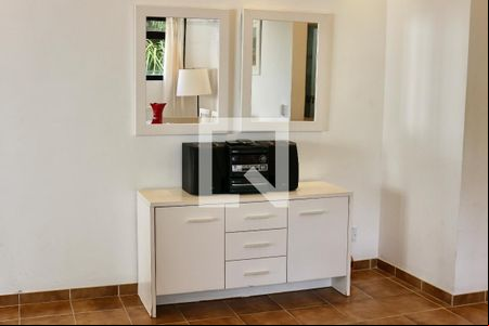 Sala de apartamento para alugar com 4 quartos, 220m² em Barra Funda, Guarujá