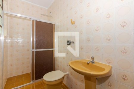 Banheiro de apartamento à venda com 1 quarto, 65m² em Chácara das Pedras, Porto Alegre