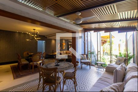 Sala 1º Andar de casa à venda com 6 quartos, 350m² em Santa Teresa, Rio de Janeiro