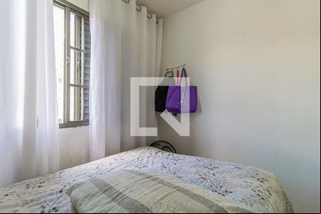 Quarto 1 de apartamento à venda com 2 quartos, 53m² em Jardim das Maravilhas, Santo André