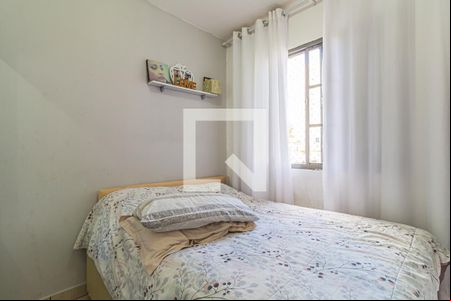 Quarto 1 de apartamento à venda com 2 quartos, 53m² em Jardim das Maravilhas, Santo André
