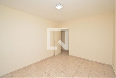 Quarto de casa para alugar com 1 quarto, 40m² em Jardim Palmira, Guarulhos