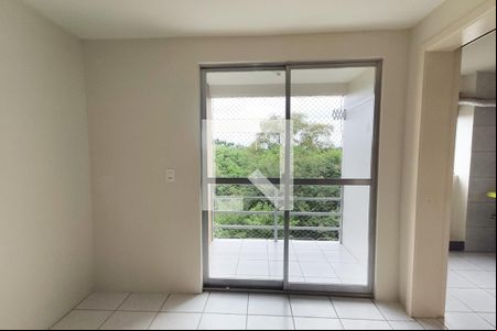 Sala de apartamento à venda com 2 quartos, 60m² em São Miguel, São Leopoldo