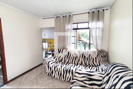 Sala de casa à venda com 3 quartos, 140m² em Duque de Caxias, São Leopoldo