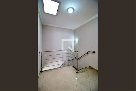 Hall de casa de condomínio à venda com 3 quartos, 158m² em Vila Assunção, Santo André