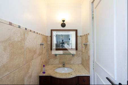 Banheiro de apartamento para alugar com 1 quarto, 41m² em Itaim Bibi, São Paulo