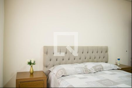 Quarto 1 de casa para alugar com 3 quartos, 240m² em Santa Paula, São Caetano do Sul
