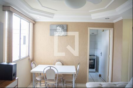 Sala de apartamento para alugar com 2 quartos, 47m² em Vila Satúrnia, Campinas