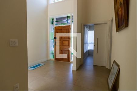 Sala de Estar de casa de condomínio para alugar com 5 quartos, 412m² em Swiss Park, Campinas