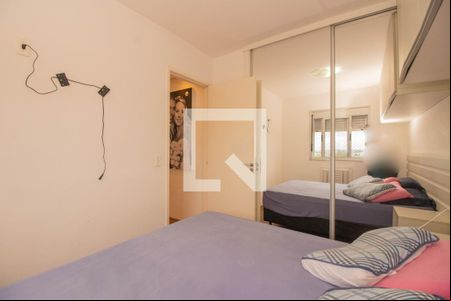 Quarto 1 de apartamento à venda com 2 quartos, 48m² em Jardim Itu, Porto Alegre