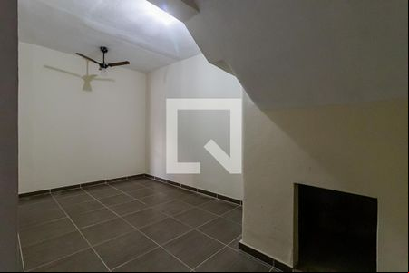 Sala de casa para alugar com 2 quartos, 80m² em Bosque da Saúde, São Paulo