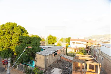 Sacada de apartamento para alugar com 2 quartos, 57m² em Comendador Soares, Nova Iguaçu