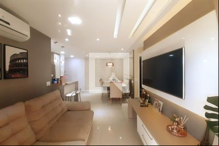 Sala de apartamento à venda com 3 quartos, 64m² em Del Castilho, Rio de Janeiro