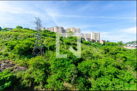 Vista de apartamento para alugar com 2 quartos, 61m² em Engenhoca, Niterói