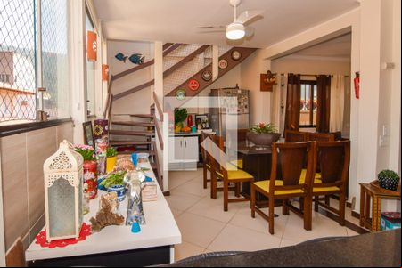 Sala 1  de apartamento para alugar com 4 quartos, 210m² em Vila Julia, Guarujá