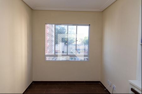 Sala de apartamento para alugar com 2 quartos, 43m² em Canhema, Diadema