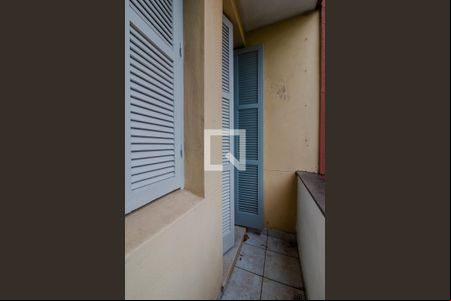 Vista de apartamento para alugar com 3 quartos, 110m² em Santana, Porto Alegre