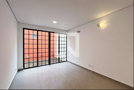 Sala 2 de casa à venda com 3 quartos, 150m² em Indianópolis, São Paulo
