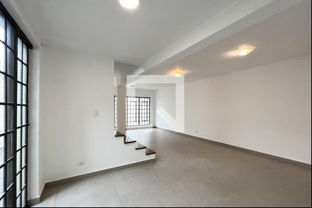 Sala de casa à venda com 3 quartos, 150m² em Indianópolis, São Paulo
