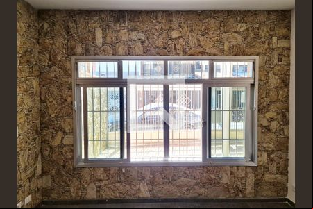 Sala de casa para alugar com 4 quartos, 200m² em Vila Augusta, Guarulhos
