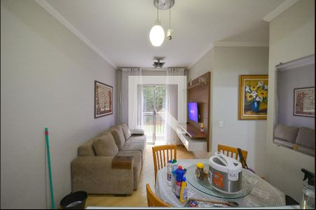Sala de apartamento à venda com 2 quartos, 60m² em Vila Liviero, São Paulo