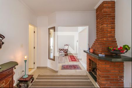 Sala Privativa de casa de condomínio para alugar com 5 quartos, 248m² em Alphaville, Santana de Parnaíba