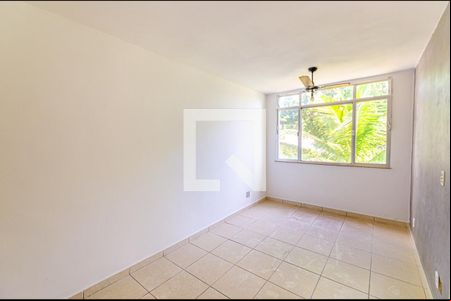 Sala de apartamento para alugar com 2 quartos, 51m² em Fonseca, Niterói