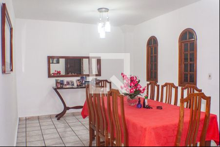 Sala de Jantar de casa para alugar com 3 quartos, 292m² em Centro, Nova Iguaçu