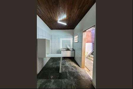 Cozinha de casa para alugar com 1 quarto, 35m² em Jardim da Gloria, São Paulo