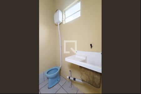 Banheiro e Área de Serviço de apartamento para alugar com 1 quarto, 35m² em Feitoria, São Leopoldo