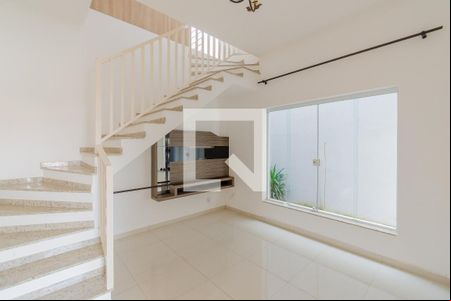Sala de casa à venda com 3 quartos, 136m² em Parque Jambeiro, Campinas