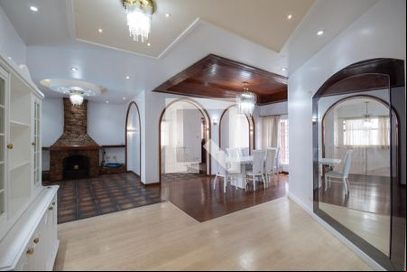 Sala de casa para alugar com 4 quartos, 390m² em Parque dos Príncipes, Osasco