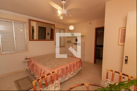 Sala/Quarto de apartamento à venda com 1 quarto, 38m² em Cristo Redentor, Porto Alegre