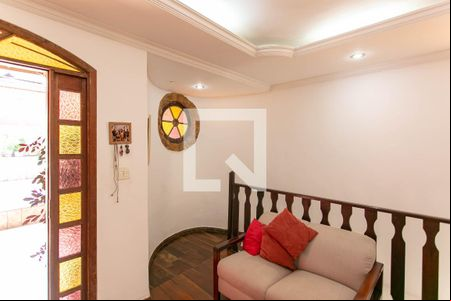Sala de casa à venda com 4 quartos, 200m² em Floramar, Belo Horizonte