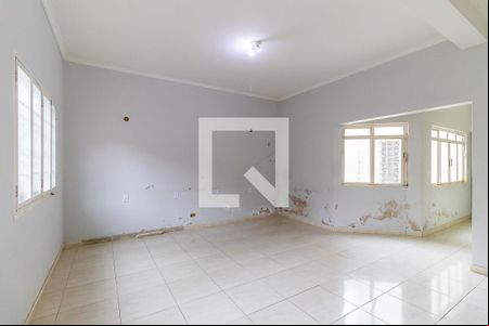 Sala de estar de casa para alugar com 4 quartos, 220m² em Vila Industrial, Campinas