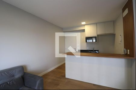 Sala de kitnet/studio à venda com 1 quarto, 38m² em Jardim Flor da Montanha, Guarulhos