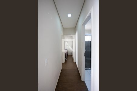 Corredor de apartamento para alugar com 2 quartos, 46m² em Vila Faustina Ii, Valinhos