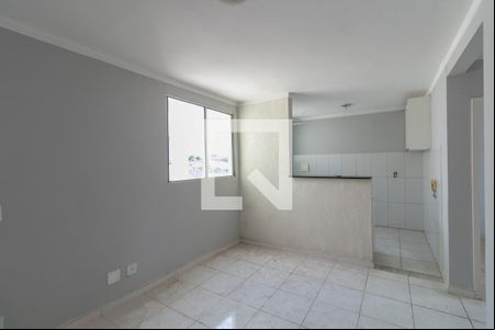 Sala de apartamento para alugar com 2 quartos, 60m² em Camargos, Belo Horizonte