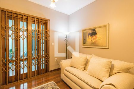 Sala de casa à venda com 3 quartos, 286m² em São Sebastião, Porto Alegre