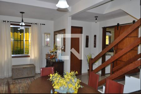 Sala de casa à venda com 4 quartos, 184m² em Anil, Rio de Janeiro
