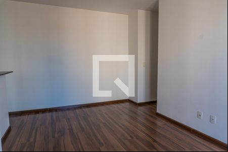 Sala de apartamento para alugar com 2 quartos, 59m² em Swift, Campinas