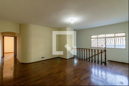 Sala de casa para alugar com 3 quartos, 350m² em Jardim Munhoz, Guarulhos
