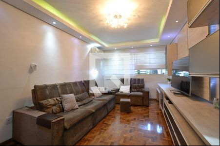 Sala de casa à venda com 4 quartos, 250m² em Azenha, Porto Alegre