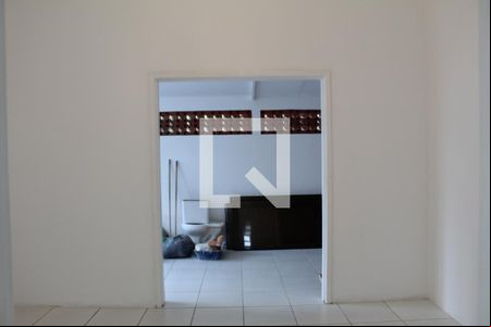 Sala de casa para alugar com 3 quartos, 100m² em Pechincha, Rio de Janeiro