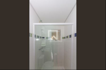 Banheiro de casa de condomínio à venda com 2 quartos, 75m² em Protásio Alves, Porto Alegre