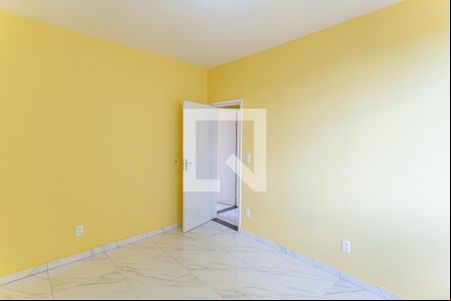 Quarto 1 de apartamento para alugar com 2 quartos, 120m² em Cachoeirinha, Belo Horizonte