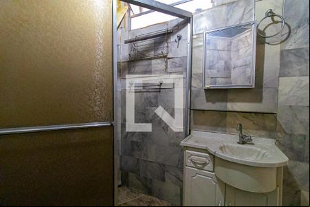 Banheiro de apartamento para alugar com 1 quarto, 30m² em Santa Efigênia, São Paulo