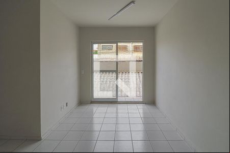 Sala  de apartamento para alugar com 3 quartos, 63m² em Saudade, Belo Horizonte