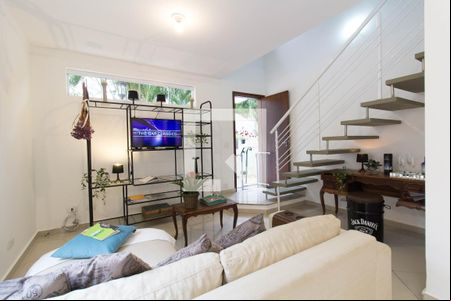 Sala de casa de condomínio para alugar com 2 quartos, 90m² em Jardim Europa, Sorocaba