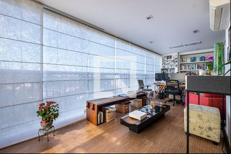 Sala - Varanda de apartamento para alugar com 2 quartos, 198m² em Sumaré, São Paulo